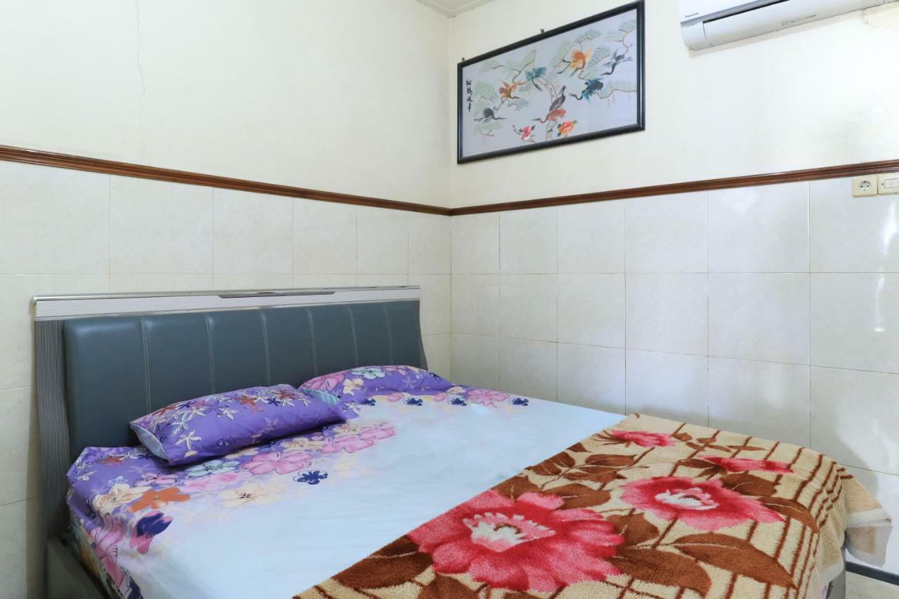 Naga Mas Hotel Mojokerto Exterior photo