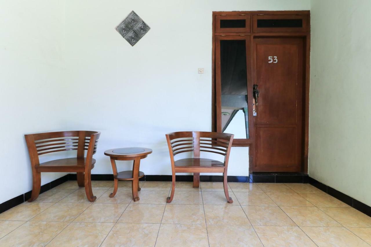 Naga Mas Hotel Mojokerto Exterior photo